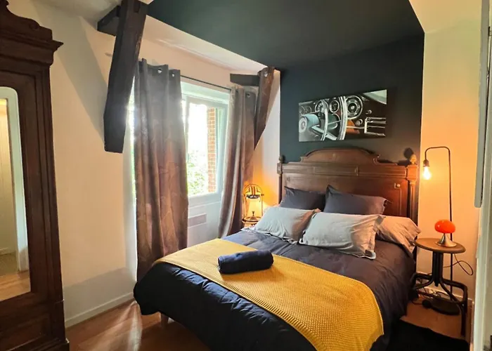 Du Collectionneur 3* Saint-Laurent-du-Mottay